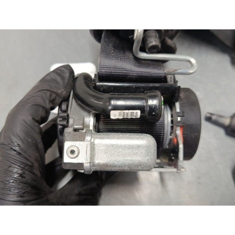 Recambio de cinturon seguridad delantero derecho para ford c-max ii (dxa/cb7, dxa/ceu) 1.6 ti referencia OEM IAM 615874800  