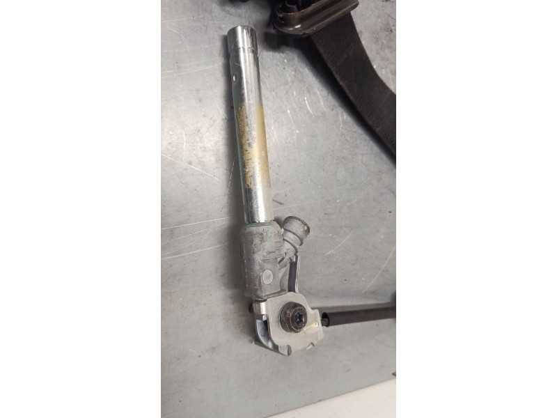 Recambio de cinturon seguridad delantero derecho para opel corsa d (s07) 1.4 (l08, l68) referencia OEM IAM 607707600C  