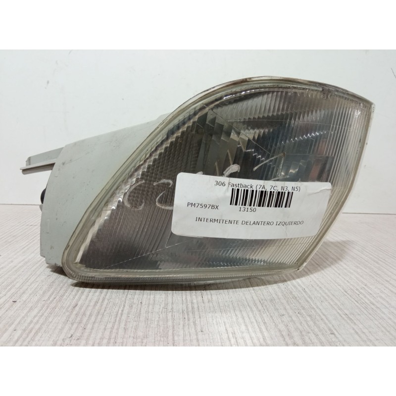 Recambio de intermitente delantero izquierdo para peugeot 306 hatchback (7a, 7c, n3, n5) 1.9 d referencia OEM IAM   