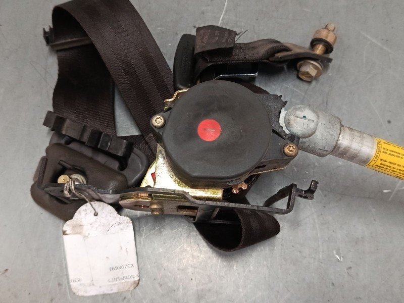 Recambio de cinturon seguridad delantero izquierdo para nissan terrano ii (r20) 2.7 td 4wd referencia OEM IAM 542203400A  