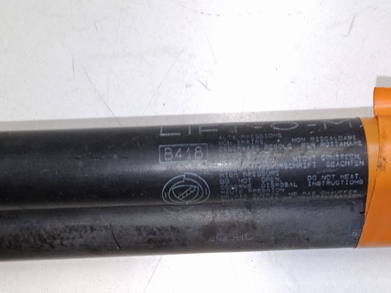 Recambio de amortiguadores capo para alfa romeo 156 (932_) 1.9 jtd (932b2) referencia OEM IAM   