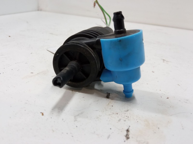 Recambio de bomba limpiaparabrisas para audi a4 b6 (8e2) 1.9 tdi referencia OEM IAM   