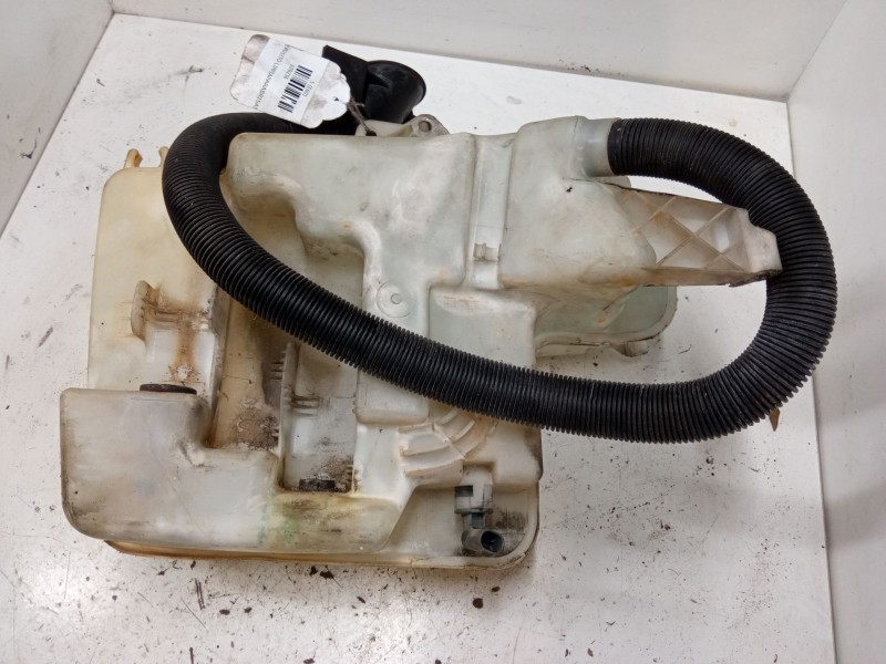 Recambio de deposito limpiaparabrisas para bmw 5 (e60) 520 d referencia OEM IAM   