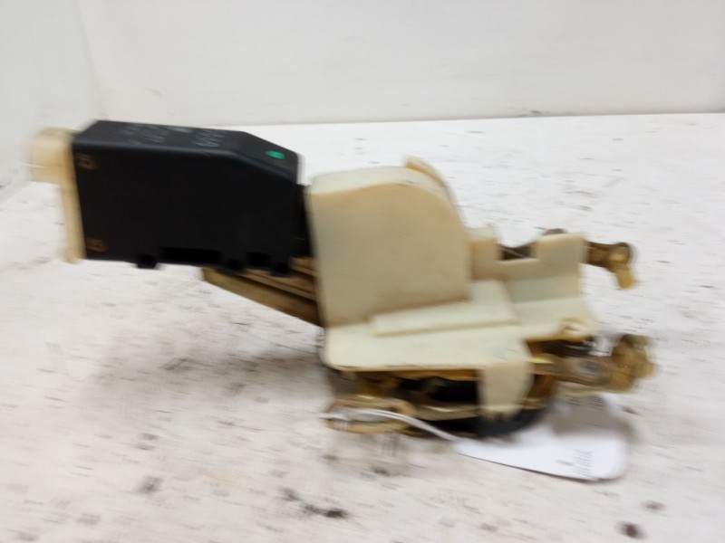 Recambio de cerradura puerta delantera izquierda para opel astra f hatchback (t92) 1.8 i 16v (f08, m08, f68, m68) referencia OEM