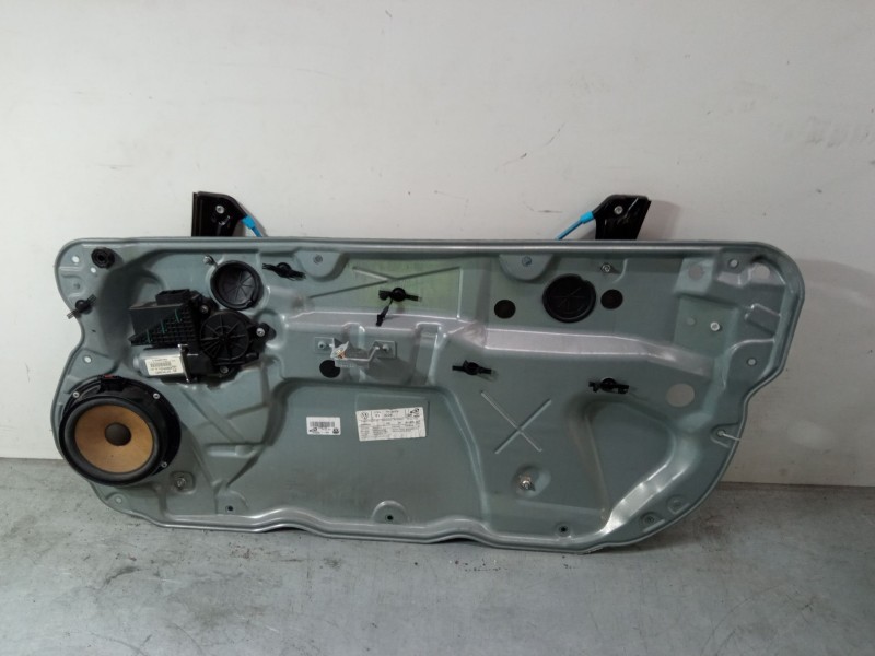 Recambio de elevalunas electrico delantero derecho para volkswagen polo iv (9n_, 9a_) 1.4 tdi referencia OEM IAM 06Q3837402S 6Y2