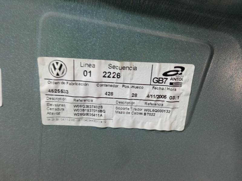 Recambio de elevalunas electrico delantero derecho para volkswagen polo iv (9n_, 9a_) 1.4 tdi referencia OEM IAM 06Q3837402S 6Y2