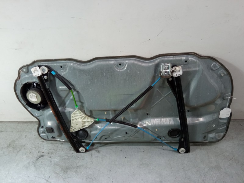 Recambio de elevalunas electrico delantero derecho para volkswagen polo iv (9n_, 9a_) 1.4 tdi referencia OEM IAM 06Q3837402S 6Y2