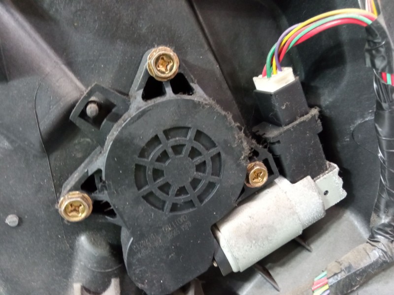 Recambio de elevalunas electrico delantero izquierdo para mazda 6 hatchback (gg) 2.0 di (gg14) referencia OEM IAM GJ6A97XN  