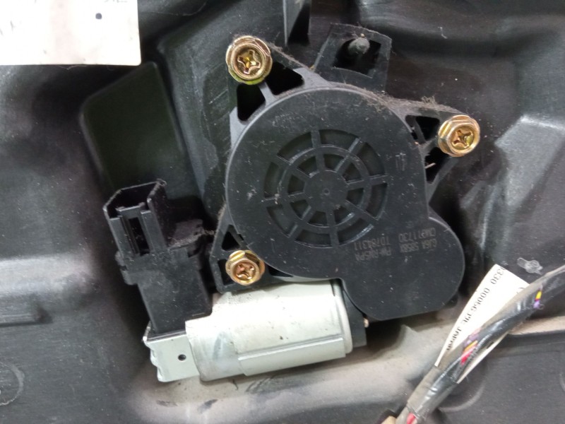 Recambio de elevalunas electrico trasero izquierdo para mazda 6 hatchback (gg) 2.0 di (gg14) referencia OEM IAM GJ6A97XH  