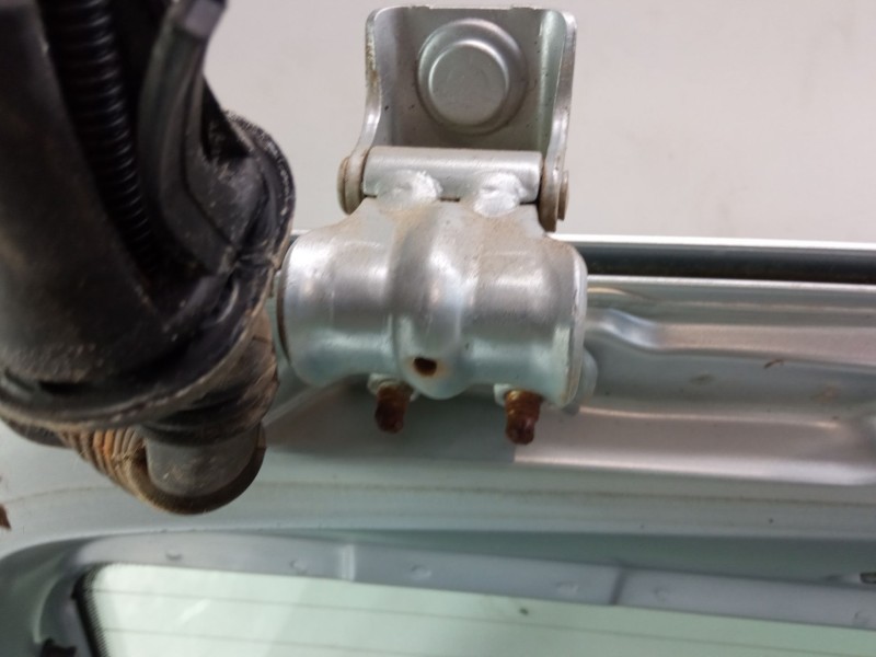 Recambio de porton trasero para seat ibiza iii (6l1) 1.9 sdi referencia OEM IAM   