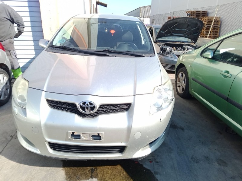 toyota auris (_e15_) del año 2007