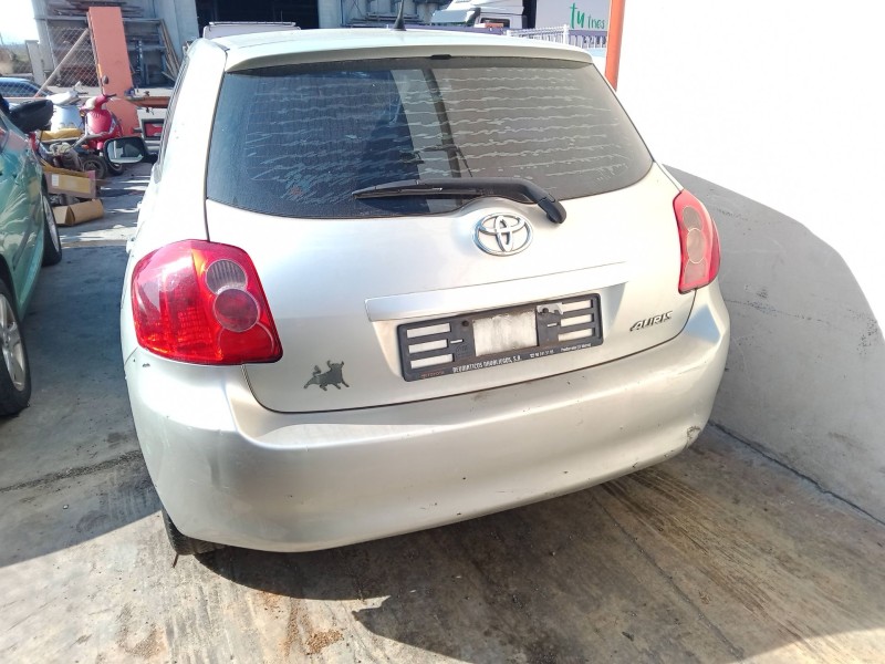 toyota auris (_e15_) del año 2007