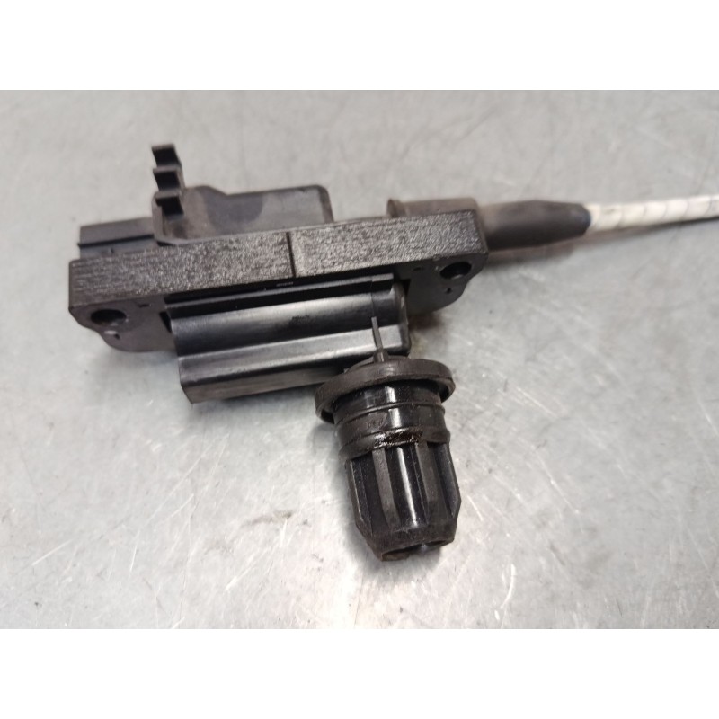 Recambio de bobina encendido para mazda 323 f vi hatchback (bj) 1.6 (bj10m) referencia OEM IAM 80412 FAE  