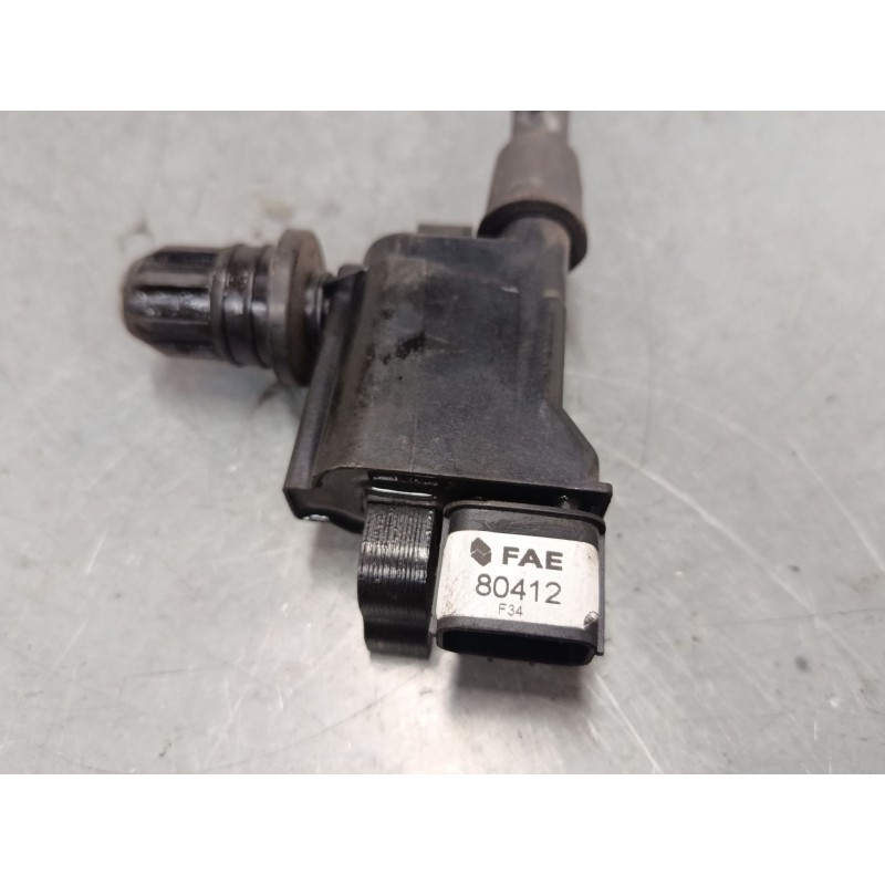 Recambio de bobina encendido para mazda 323 f vi hatchback (bj) 1.6 (bj10m) referencia OEM IAM 80412 FAE  