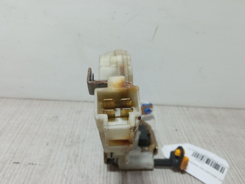 Recambio de cerradura puerta delantera izquierda para nissan almera ii hatchback (n16) 1.5 referencia OEM IAM 8055361U66  