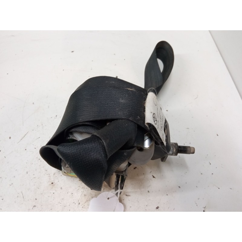 Recambio de cinturon seguridad delantero izquierdo para toyota yaris (_p9_) 1.4 d-4d (nlp90_) referencia OEM IAM 73220 0D  
