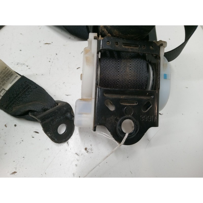 Recambio de cinturon seguridad trasero izquierdo para nissan x-trail ii (t31) 2.0 dci referencia OEM IAM C70580R11  