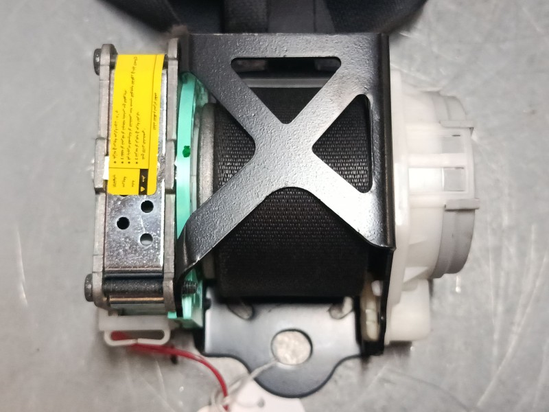 Recambio de cinturon seguridad delantero izquierdo para toyota verso (_r2_) 1.6 (zgr20_) referencia OEM IAM 306645199FKA  