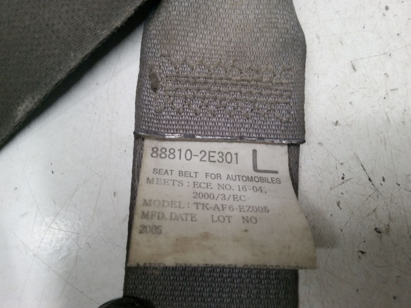 Recambio de cinturon seguridad delantero izquierdo para hyundai tucson (jm) 2.0 crdi referencia OEM IAM 88810 2E301  
