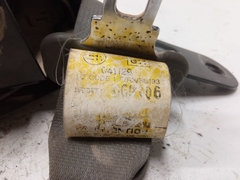 Recambio de cinturon seguridad trasero central para hyundai tucson (jm) 2.0 crdi referencia OEM IAM HSS60106RU0048  