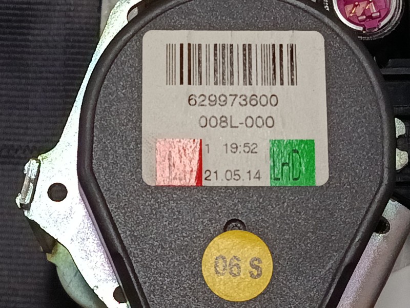 Recambio de cinturon seguridad delantero izquierdo para skoda superb ii (3t4) 2.0 tdi 16v referencia OEM IAM 629973600  