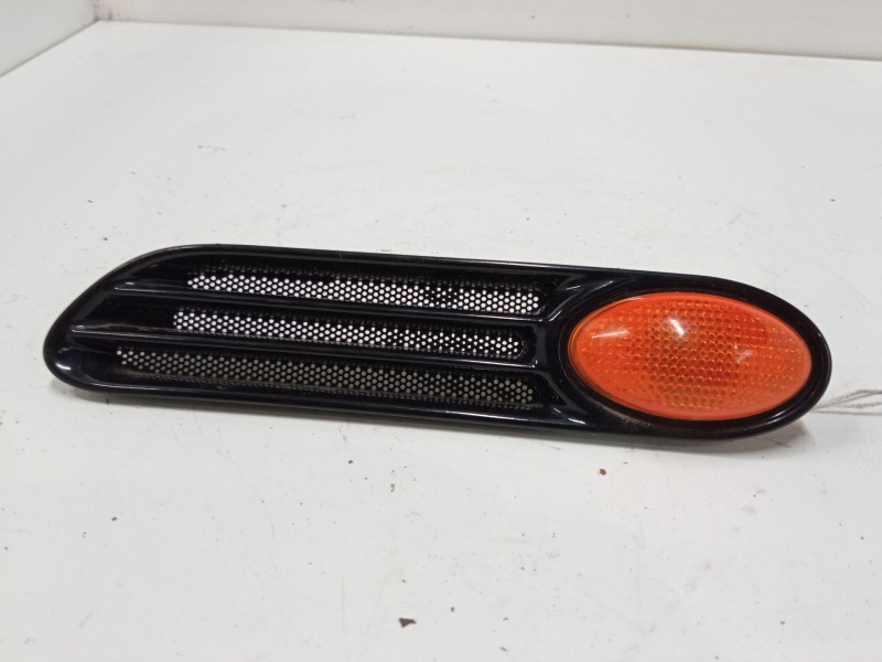 Recambio de intermitente lateral izquierdo para mini mini (r50, r53) one referencia OEM IAM 1503560  