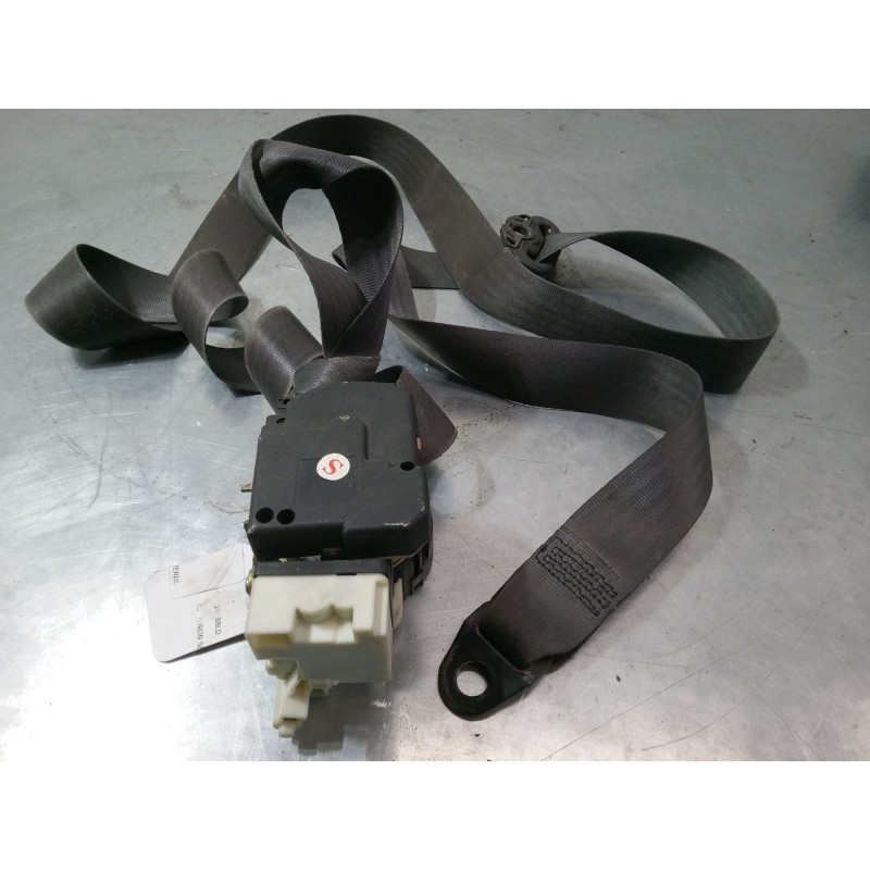 Recambio de cinturon seguridad delantero izquierdo para fiat punto (188_) 1.9 jtd 80 (188.237, .257, .337, .357) referencia OEM 