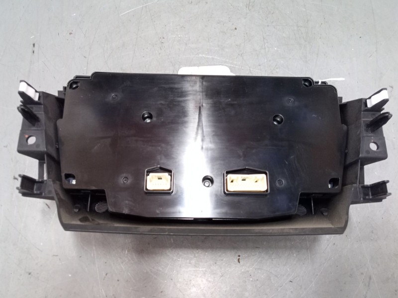 Recambio de mando climatizador para mazda cx-5 (ke, gh) 2.2 d (ke2fw) referencia OEM IAM KB8M61190B  