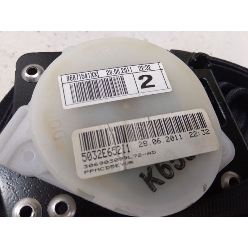 Recambio de cinturon seguridad trasero izquierdo para citroën c4 ii (nc_) 1.6 hdi 90 referencia OEM IAM 96871541XX  