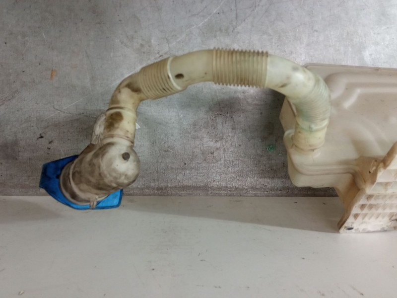 Recambio de deposito limpiaparabrisas para seat altea (5p1) 1.9 tdi referencia OEM IAM   