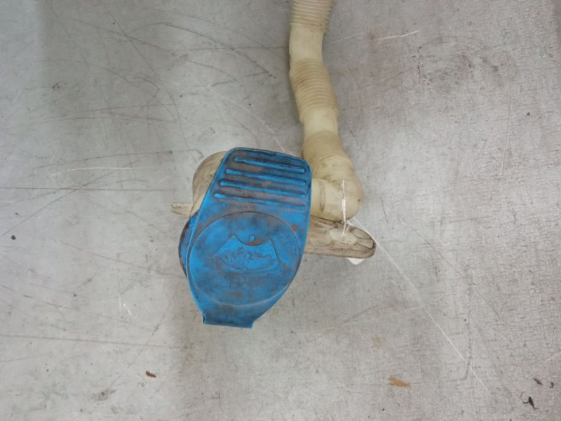 Recambio de deposito limpiaparabrisas para seat altea (5p1) 1.9 tdi referencia OEM IAM   