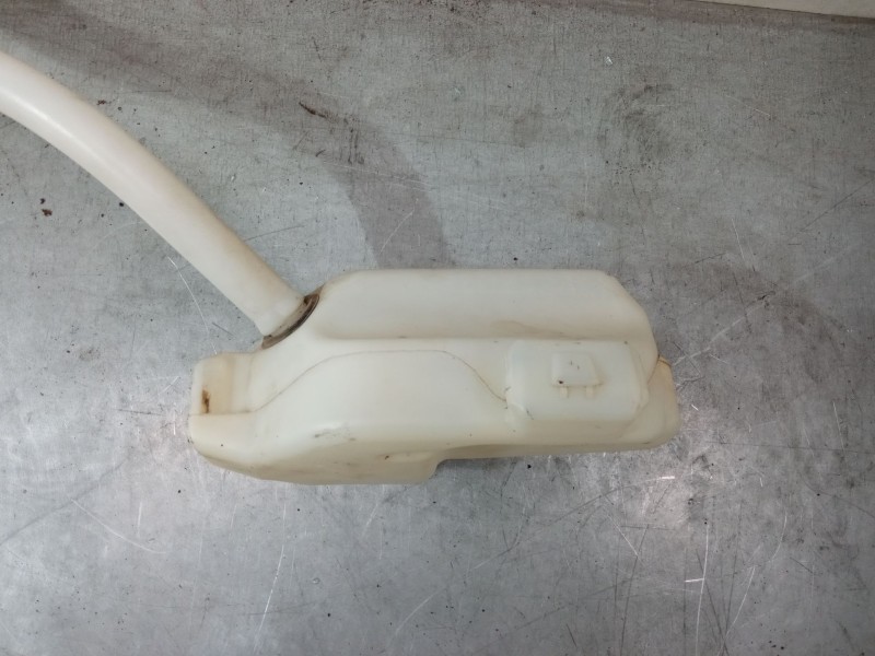 Recambio de deposito limpiaparabrisas para renault kangoo / grand kangoo ii (kw0/1_) 1.5 dci 90 (kw05, kw08, kw0g, kw11) referen