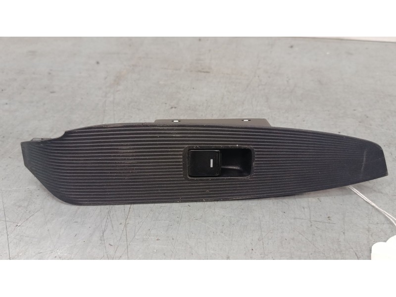 Recambio de mando elevalunas trasero derecho para mazda cx-5 (ke, gh) 2.2 d (ke2fw) referencia OEM IAM KD4566380  