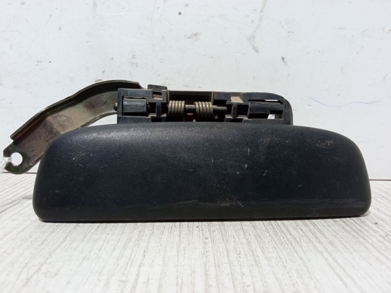 Recambio de maneta exterior puerta delantera derecha para peugeot 106 ii (1a_, 1c_) 1.5 d referencia OEM IAM   