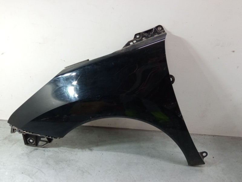 Recambio de aleta delantera izquierda para peugeot 3008 i monospace (0u_) 1.6 vti referencia OEM IAM   