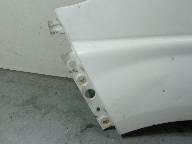 Recambio de aleta delantera izquierda para opel vivaro a furgoneta (x83) 2.0 cdti (f7) referencia OEM IAM   