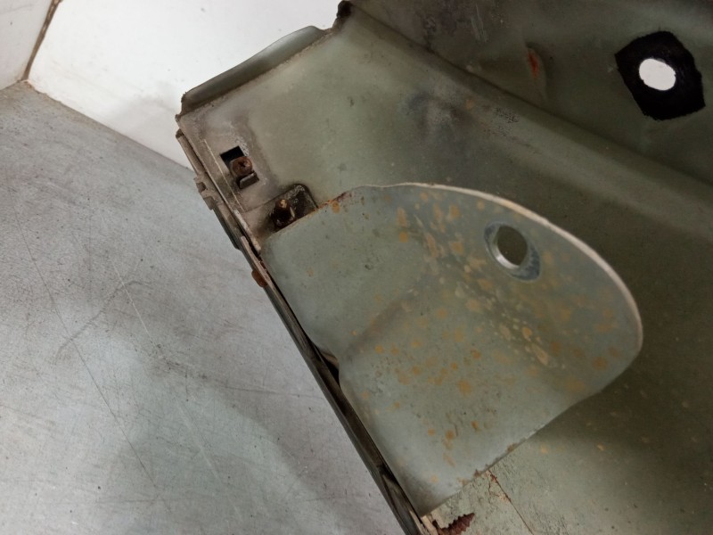 Recambio de aleta delantera derecha para ssangyong korando (kj) 2.3 tdic 4x4 referencia OEM IAM   