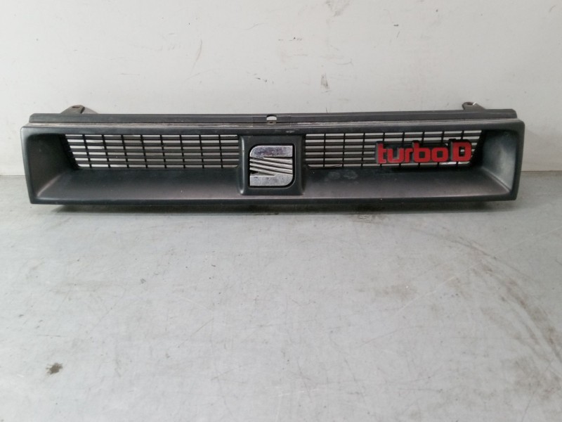 Recambio de rejillas capo para seat toledo i (1l2) 1.9 td referencia OEM IAM   