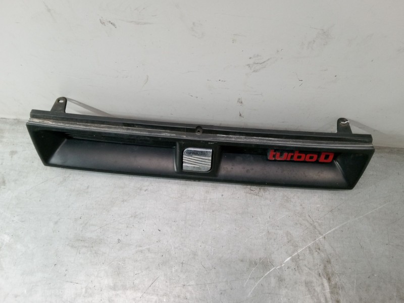 Recambio de rejillas capo para seat toledo i (1l2) 1.9 td referencia OEM IAM   