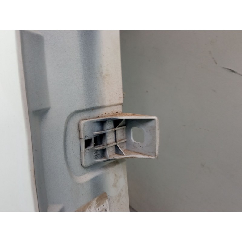 Recambio de aleta delantera izquierda para renault kangoo / grand kangoo ii (kw0/1_) 1.5 dci 90 (kw05, kw08, kw0g, kw11) referen