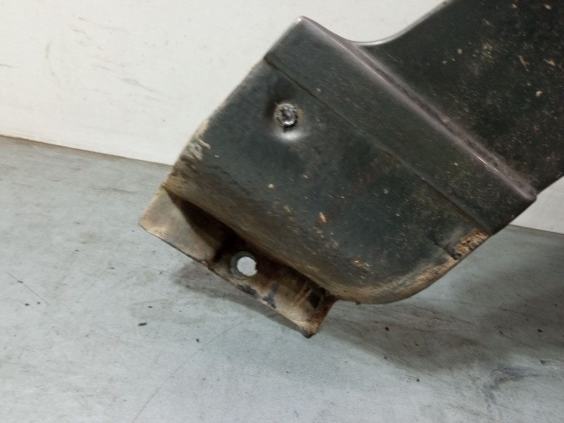 Recambio de aleta delantera derecha para renault clio i (b/c57_, 5/357_) 1.2 (5/357y, 5/357k) referencia OEM IAM   