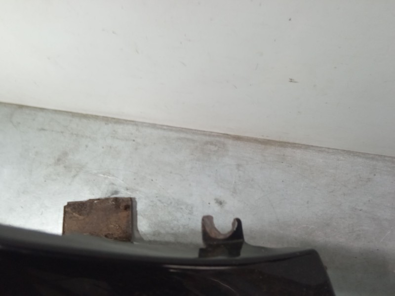 Recambio de aleta delantera derecha para kia cee´d hatchback (ed) 1.4 referencia OEM IAM 663211H010  