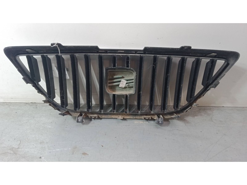 Recambio de rejillas capo para seat ibiza iv (6j5, 6p1) 1.4 tdi referencia OEM IAM   