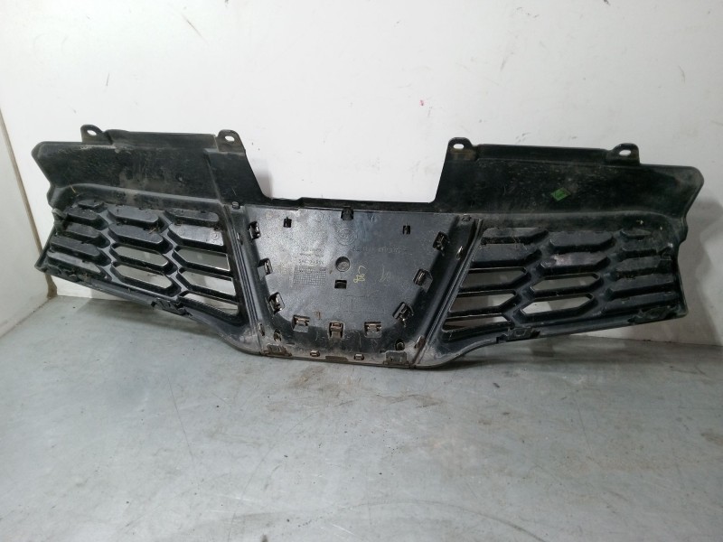 Recambio de rejillas capo para nissan qashqai i (j10, nj10) 1.5 dci referencia OEM IAM   