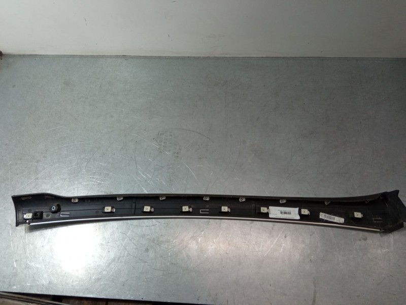 Recambio de moldura exterior izquierda para opel zafira tourer c (p12) 1.6 cdti (75) referencia OEM IAM   