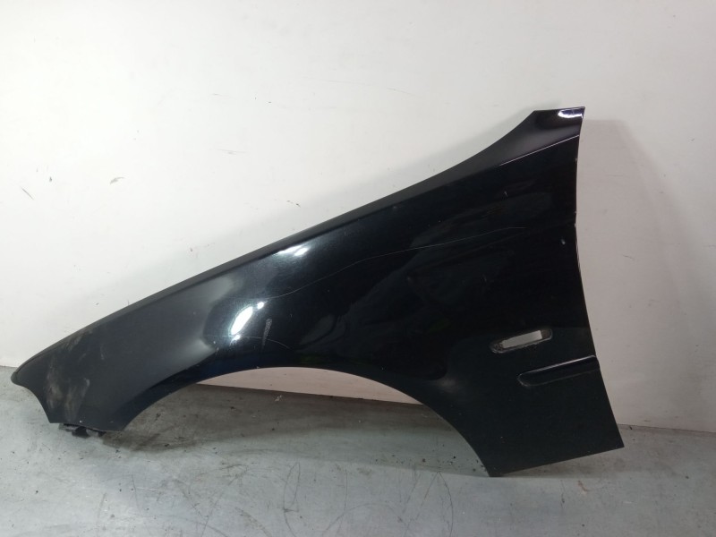 Recambio de aleta delantera izquierda para bmw 3 compact (e46) 320 td referencia OEM IAM   