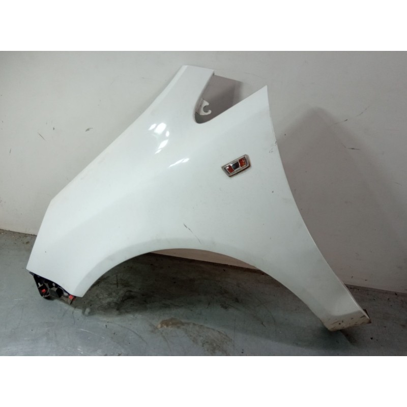 Recambio de aleta delantera izquierda para opel corsa d (s07) 1.3 cdti (l08, l68) referencia OEM IAM   