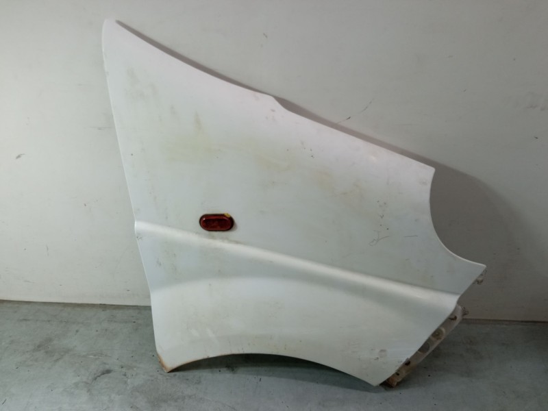 Recambio de aleta delantera derecha para opel vivaro a furgoneta (x83) 2.0 cdti (f7) referencia OEM IAM   