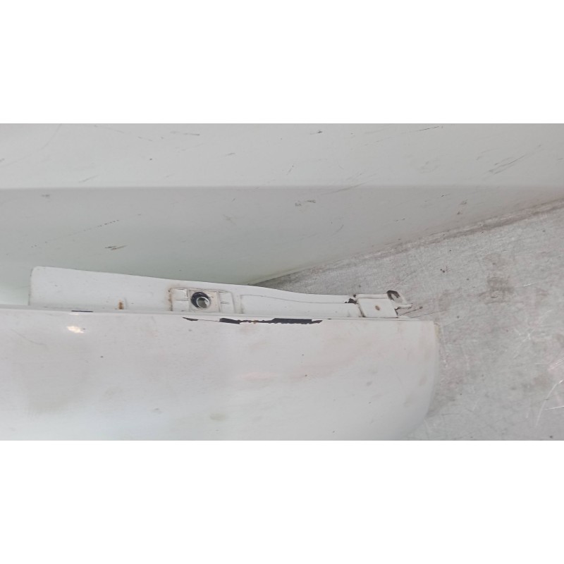 Recambio de aleta delantera derecha para renault clio ii (bb_, cb_) 1.2 (bb0a, bb0f, bb10, bb1k, bb28, bb2d, bb2h, cb0a,... refe