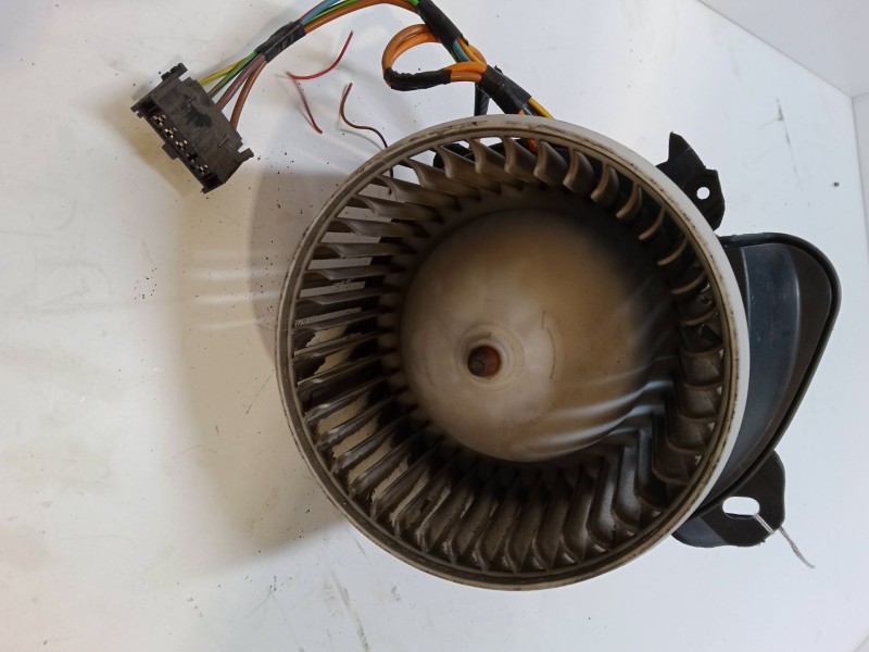 Recambio de motor calefaccion para fiat doblo caja/chasis (263_) 1.3 d multijet referencia OEM IAM   